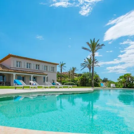 וילה With Helipad, Sauna And Infinity Pool *