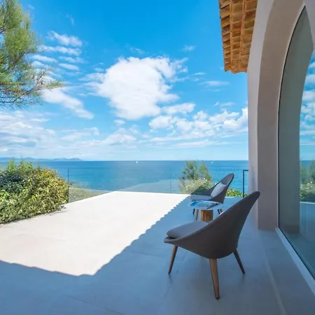 With Helipad, Sauna And Infinity Pool וילה סן טרופז